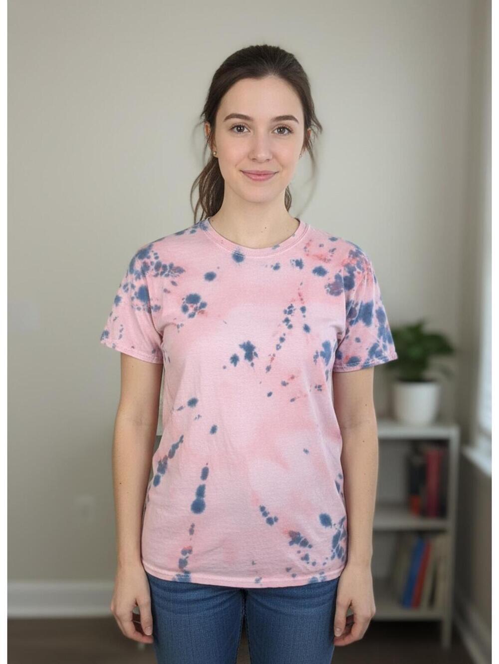 TOP Hanes ComfortSoft Pink and Blue Tie-Dye T-Shirt Size Small